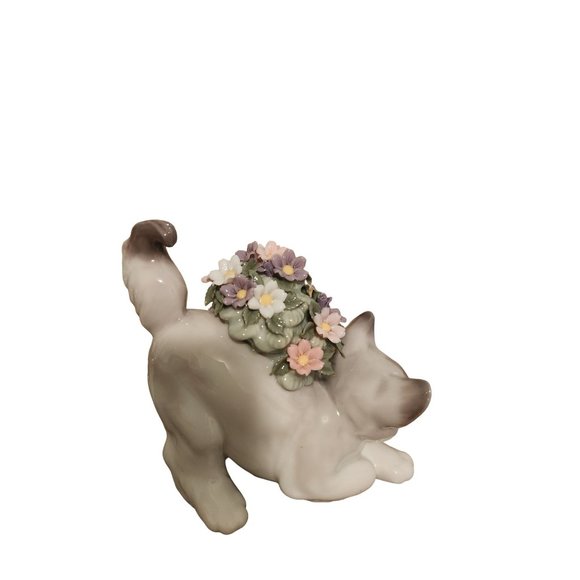 Lladro "Secret Spot Collectible Figurine #06566 Glazed Finish - Picture 4 of 9